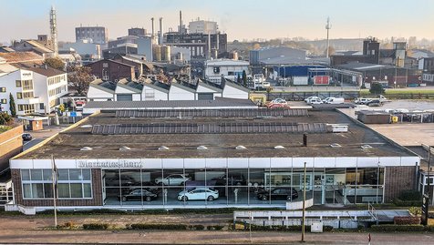 Am 08. August 2026 von 09:00 bis 14:00 Uhr laden wir Sie herzlich zu unserem Tag der offenen Tür in unserem Center in Ludwigshafen ein.
Freuen Sie sich auf spannende Einblicke in die Welt von Mercedes-Benz und erleben Sie unsere attraktiven Fahrzeugmodelle aus nächster Nähe. Nutzen Sie die Gelegenheit für eine Probefahrt und lernen Sie unseren Standort persönlich kennen.
Für das leibliche Wohl und Unterhaltung für die ganze Familie ist ebenfalls gesorgt:
 	Mercedes-Benz Modelle erleben 	Probefahrten 	Leckeres vom Grill 	Tombola mit tollen Gewinnen 	Hüpfburg für unsere kleinen Gäste 
Wann? 08. August 2026 | 09:00 bis 14:00 Uhr
Wo? Kestenholz Ludwigshafen Am Bubenpfad 4 67065 Ludwigshafen
Kommen Sie vorbei und verbringen Sie einen entspannten Tag mit uns.  Wir freuen uns darauf, Sie in Ludwigshafen begrüßen zu dürfen!