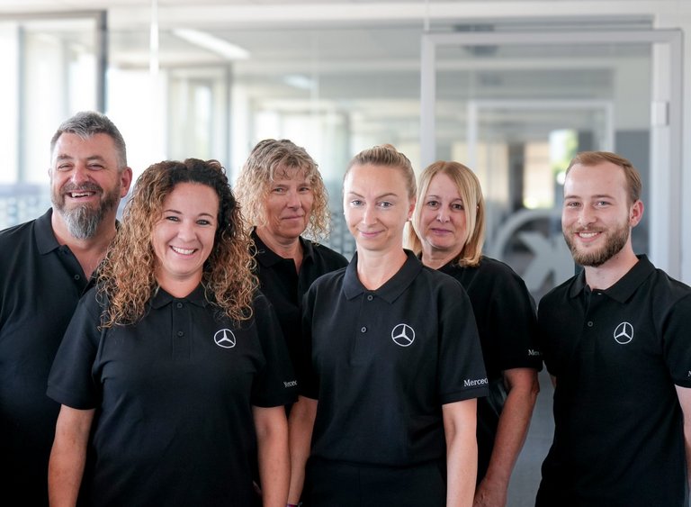 kkc-team-web.jpg